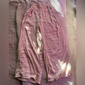 American Eagle Outfitters Cream Flowy Pant